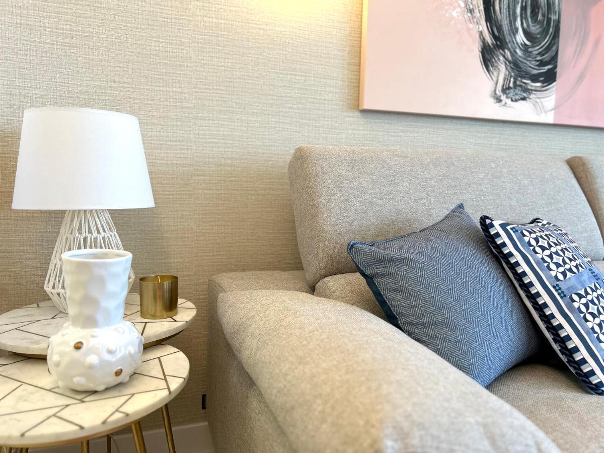 Apartment Posidonia Punta Prima - Luxury Seafront *