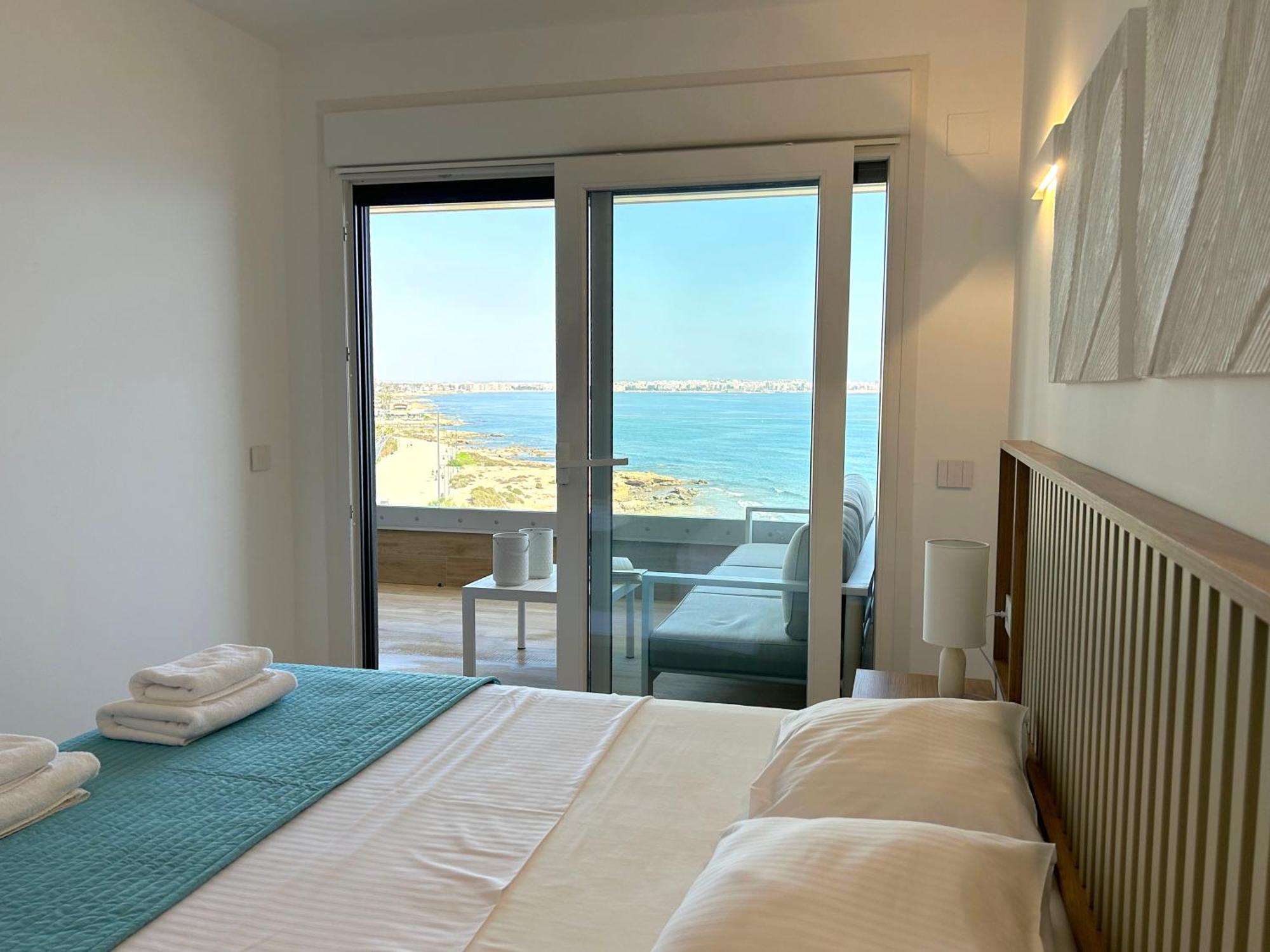 Posidonia Punta Prima - Luxury Seafront Punta Prima (Alicante)