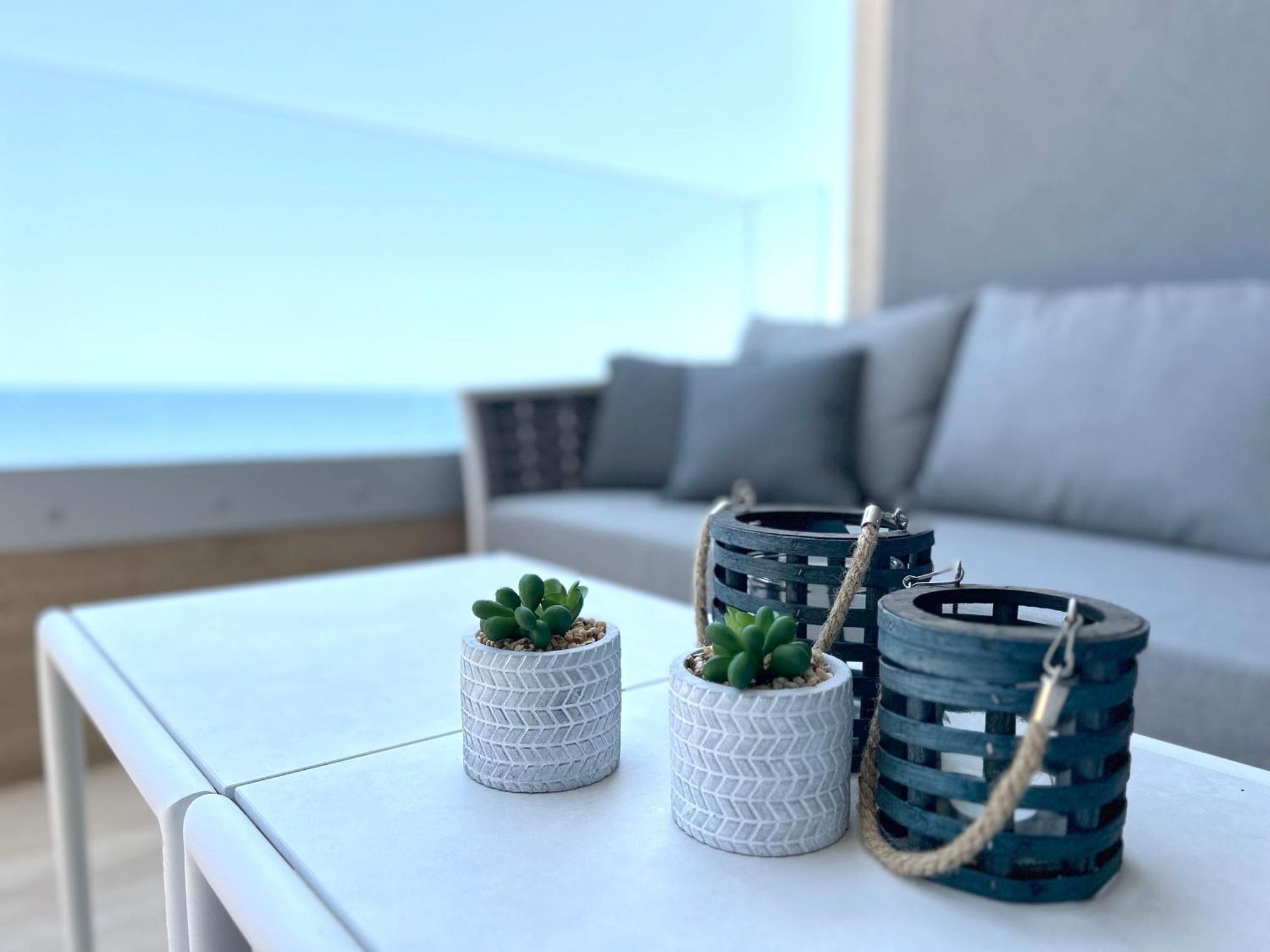 Apartment Posidonia Punta Prima - Luxury Seafront Punta Prima (Alicante)
