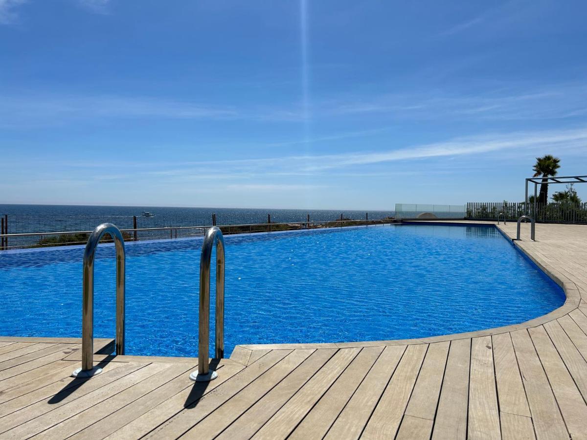 Posidonia Punta Prima - Luxury Seafront Appartement *