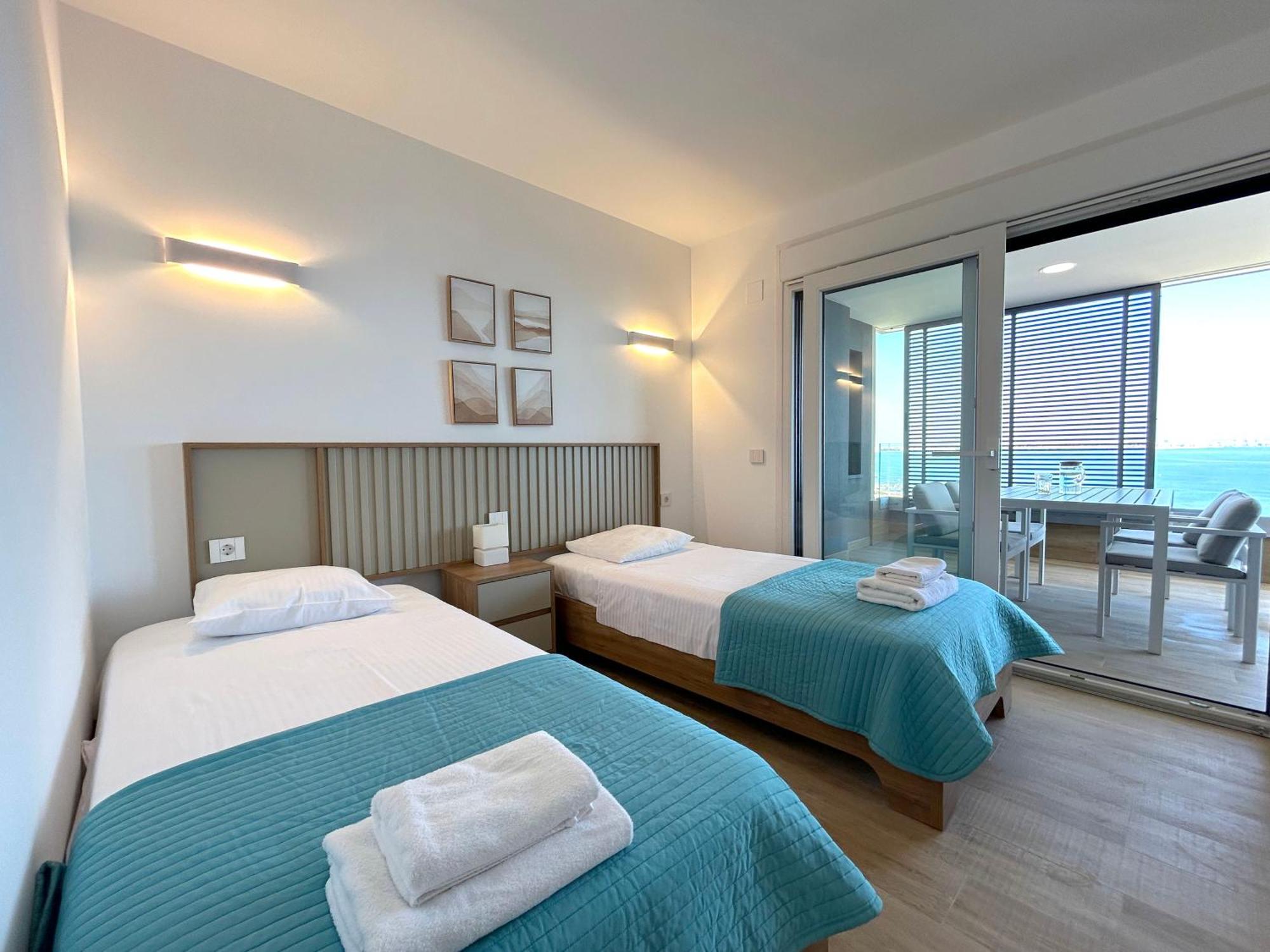 Apartament Posidonia Punta Prima - Luxury Seafront